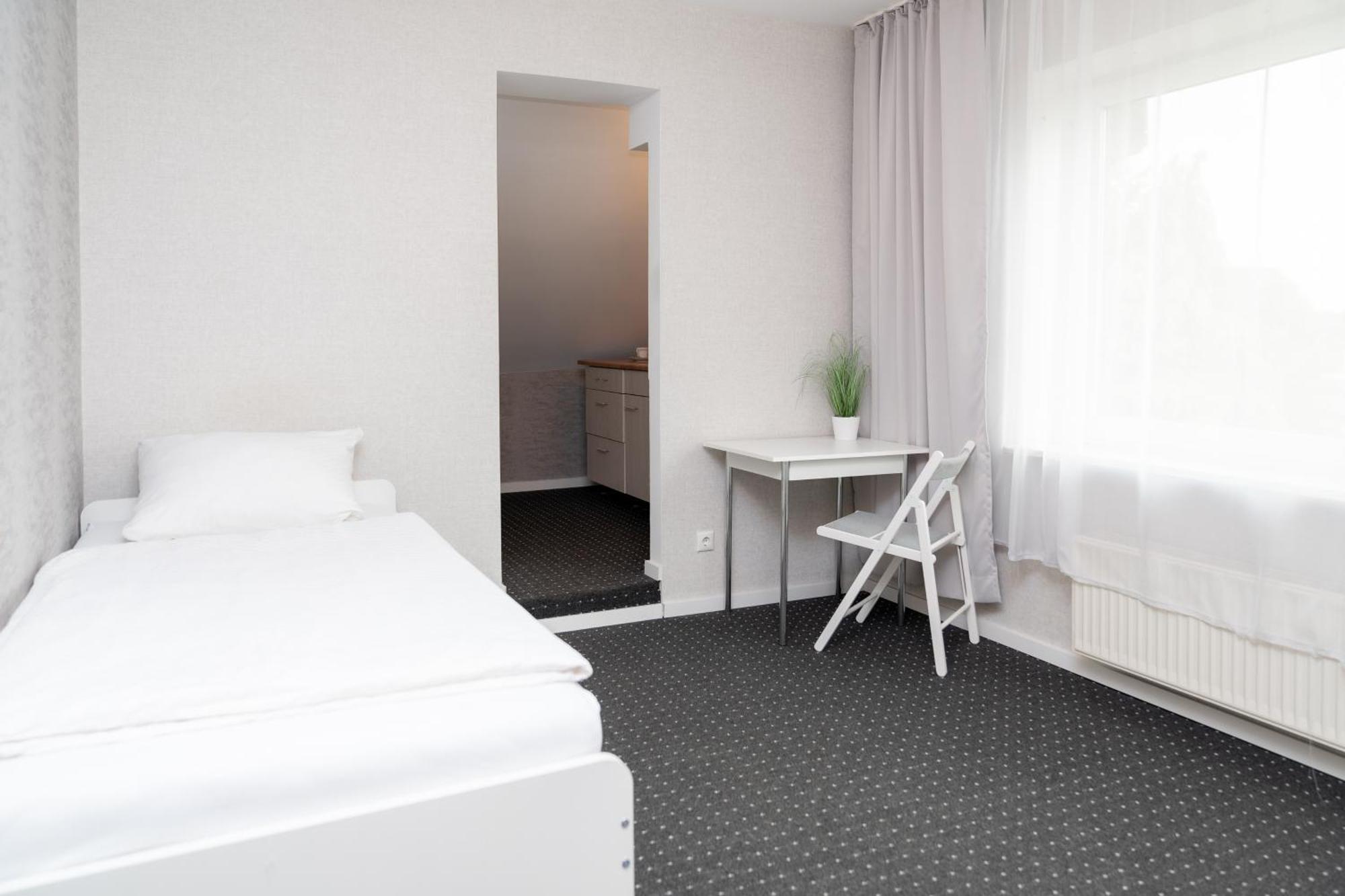 Hotel Zum Hahn Garbsen Luaran gambar