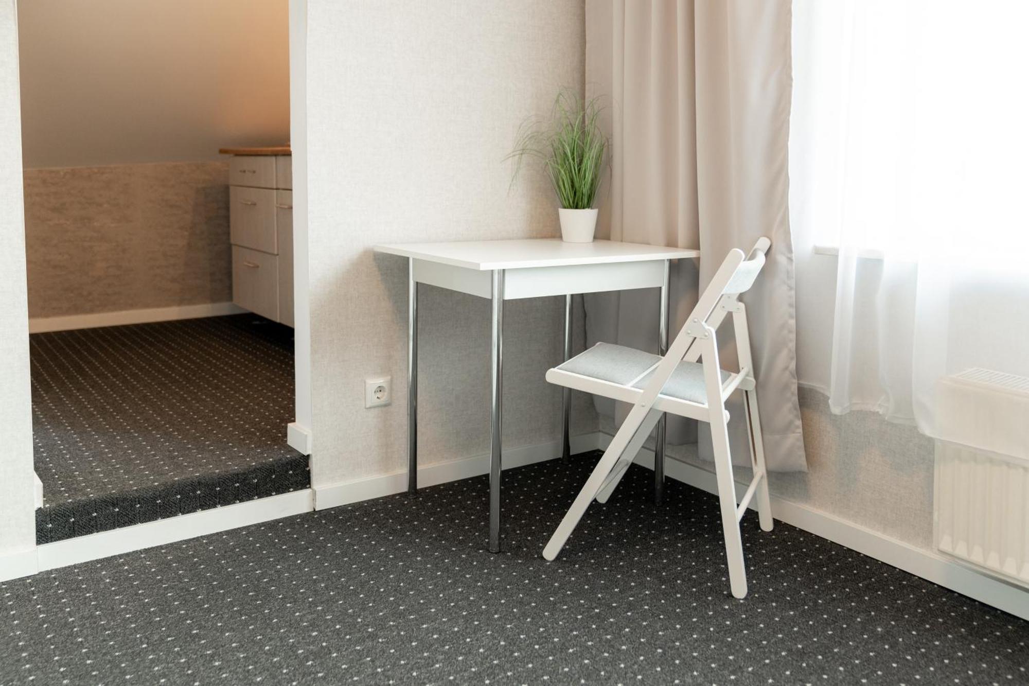 Hotel Zum Hahn Garbsen Luaran gambar