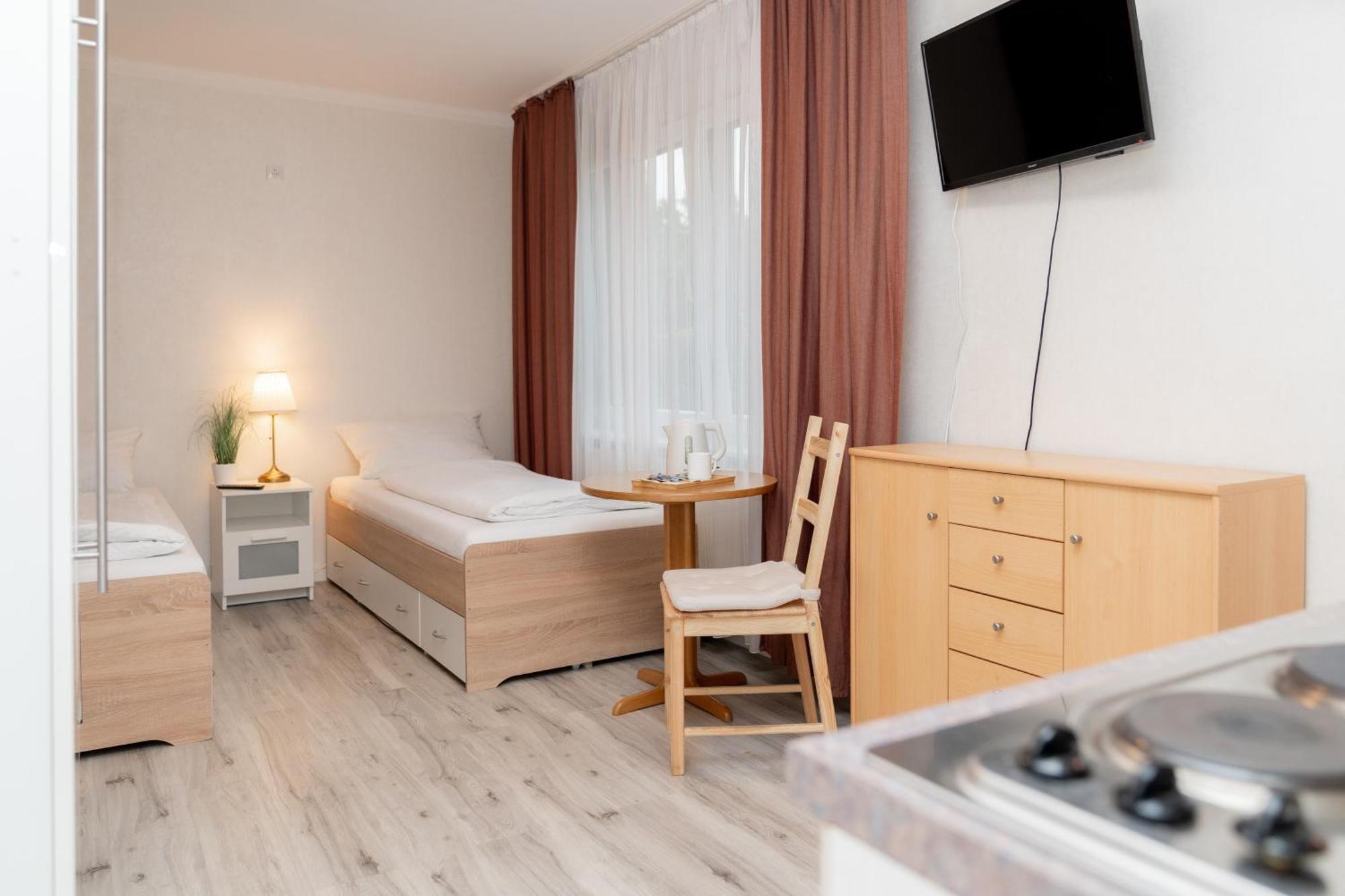 Hotel Zum Hahn Garbsen Luaran gambar