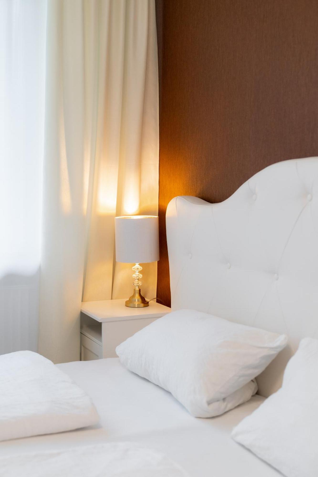 Hotel Zum Hahn Garbsen Luaran gambar