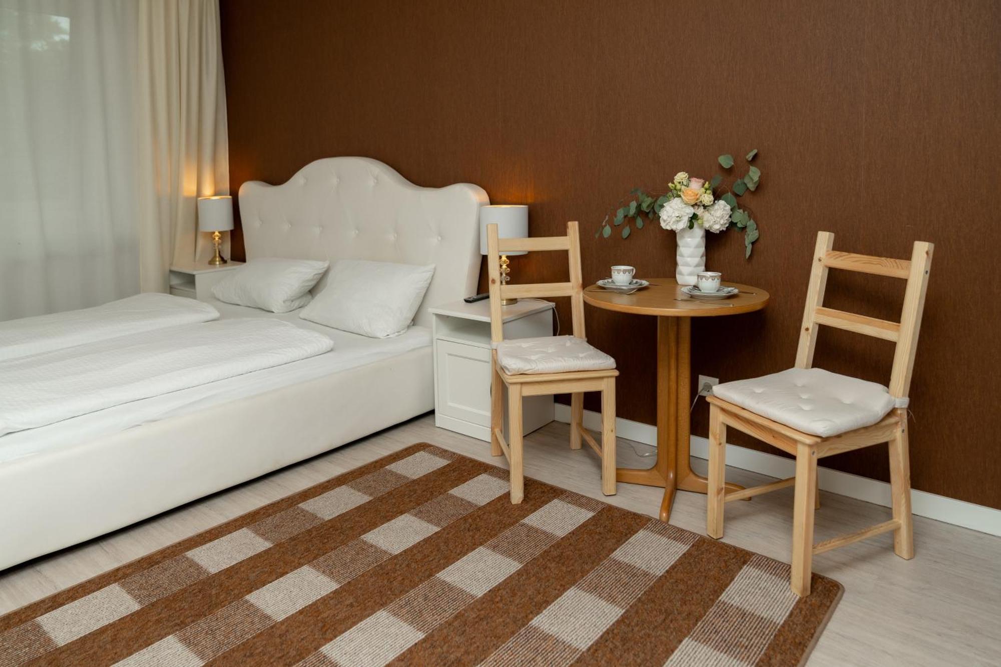 Hotel Zum Hahn Garbsen Luaran gambar